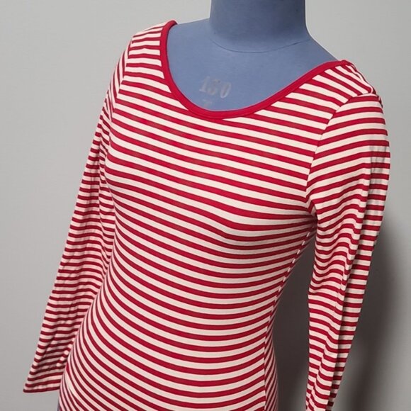 - H&M - Picture 2 of 7